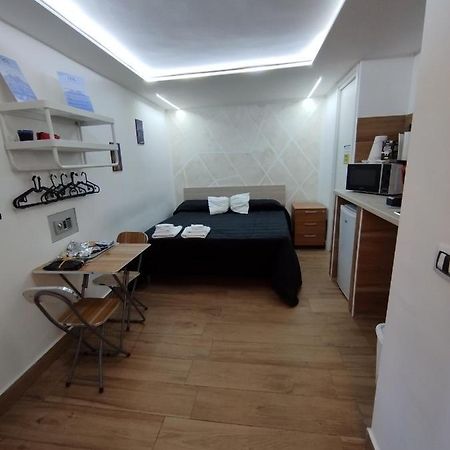 Casa Nina- Camera Ischia Daire Napoli Dış mekan fotoğraf
