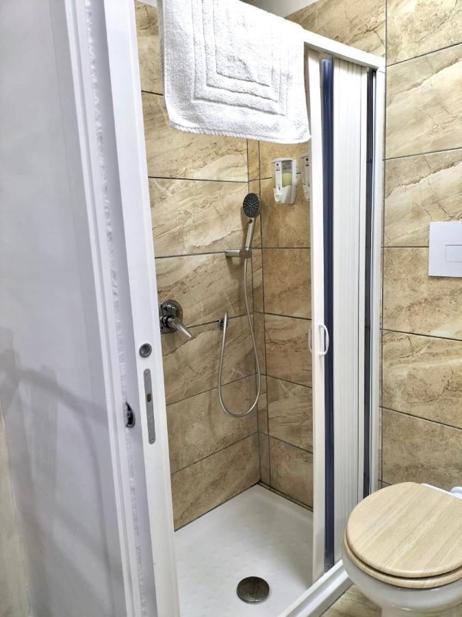 Casa Nina- Camera Ischia Daire Napoli Dış mekan fotoğraf