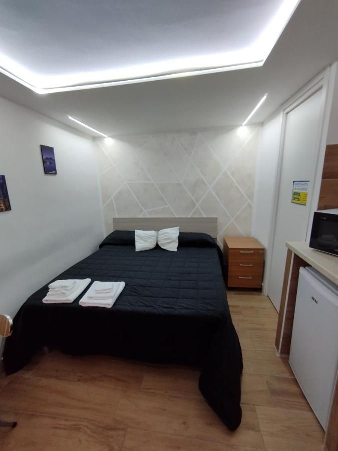 Casa Nina- Camera Ischia Daire Napoli Dış mekan fotoğraf