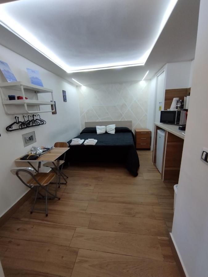 Casa Nina- Camera Ischia Daire Napoli Dış mekan fotoğraf